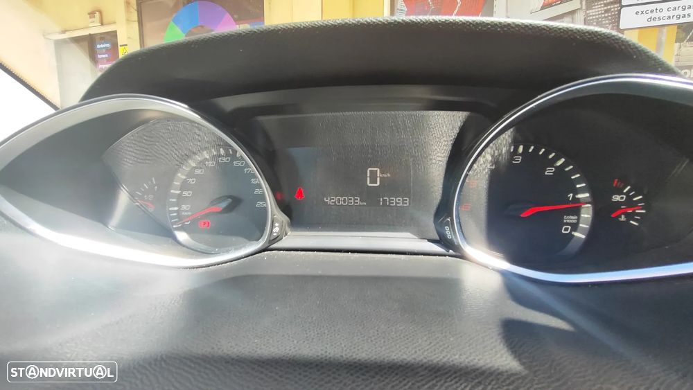Peugeot 308 - 5