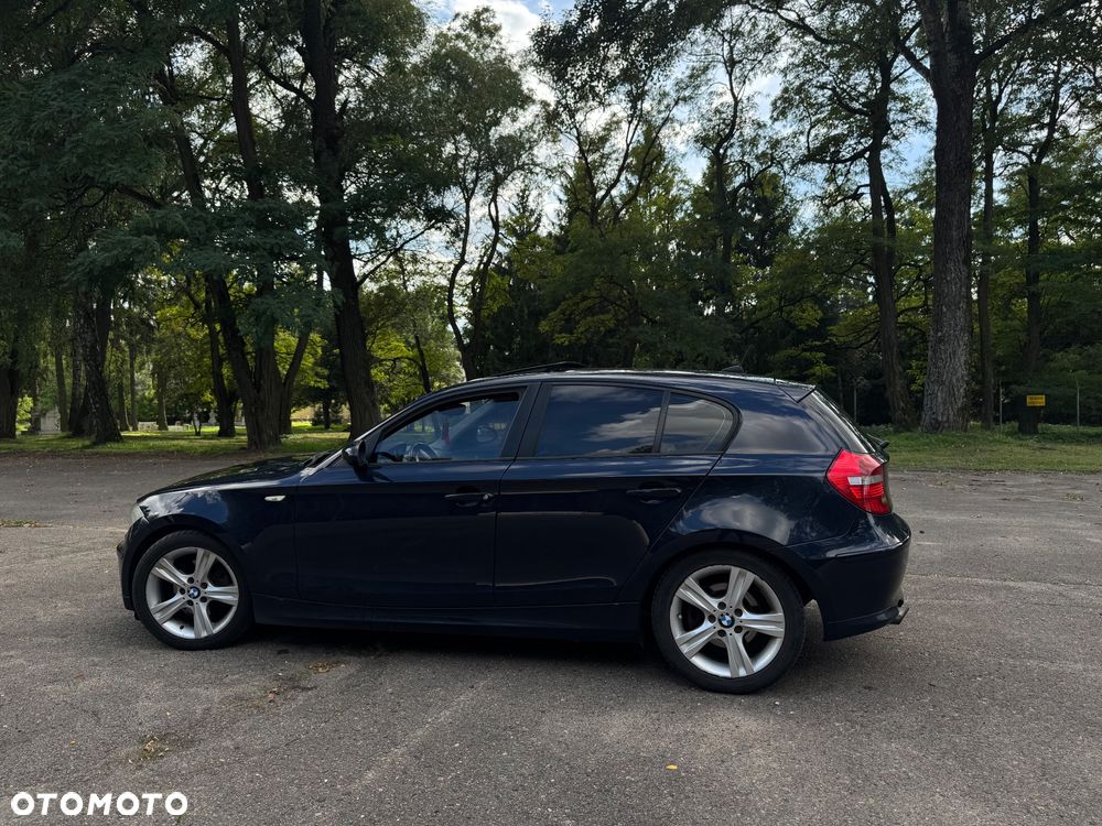 BMW Seria 1 2008 photo 4