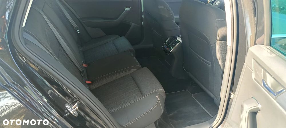 Skoda Superb 2.0 TDI DSG Style - 12