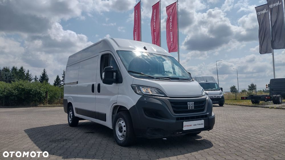 Fiat Ducato furgon L2H2 – 3,3t salon PL – ASO – czujniki – drzwi 180 - 3