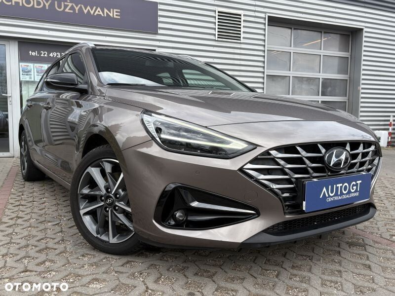 Hyundai i30 1.5 T-GDI 48V Executive DCT - 21