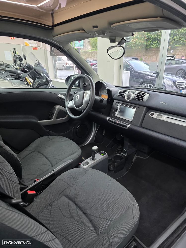 Smart ForTwo Coupé 1.0 mhd Passion 71 Softouch - 12