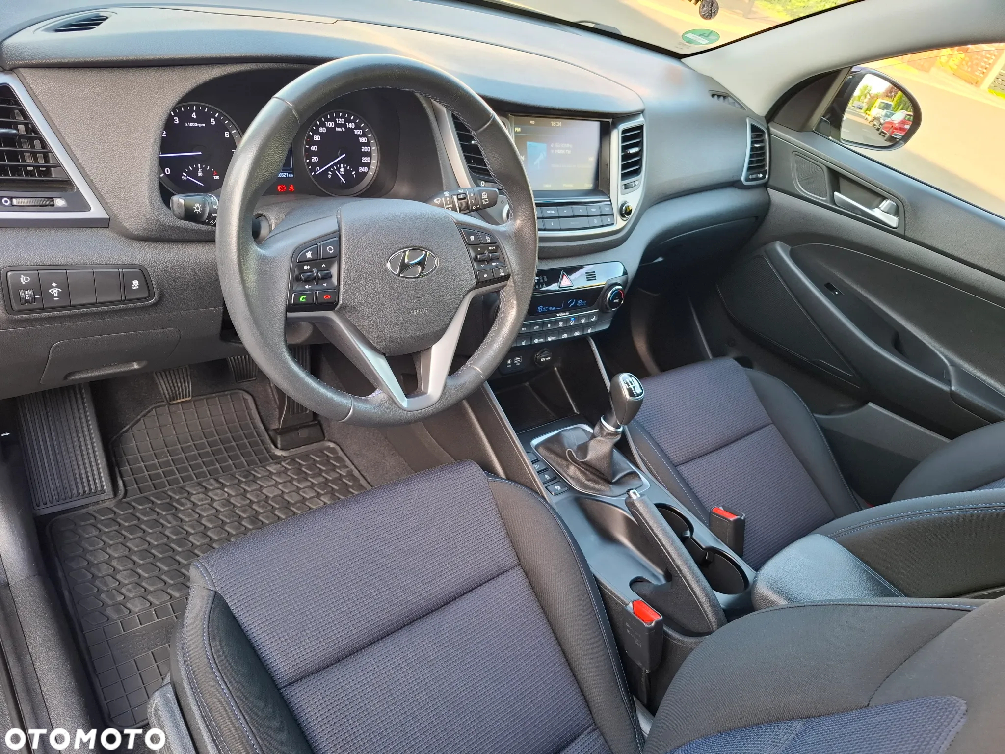 Hyundai Tucson 1.6 GDi Comfort 2WD - 19