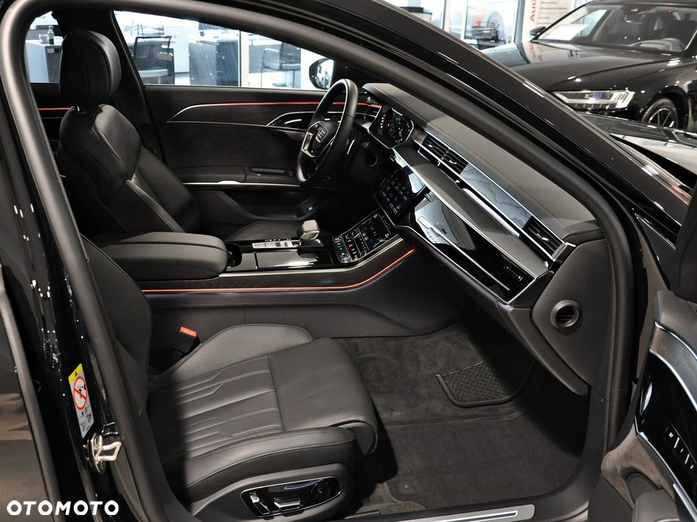 Audi A8 - 17