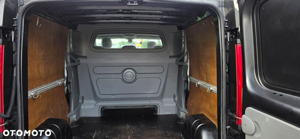 Opel Vivaro brygadówka long - 18