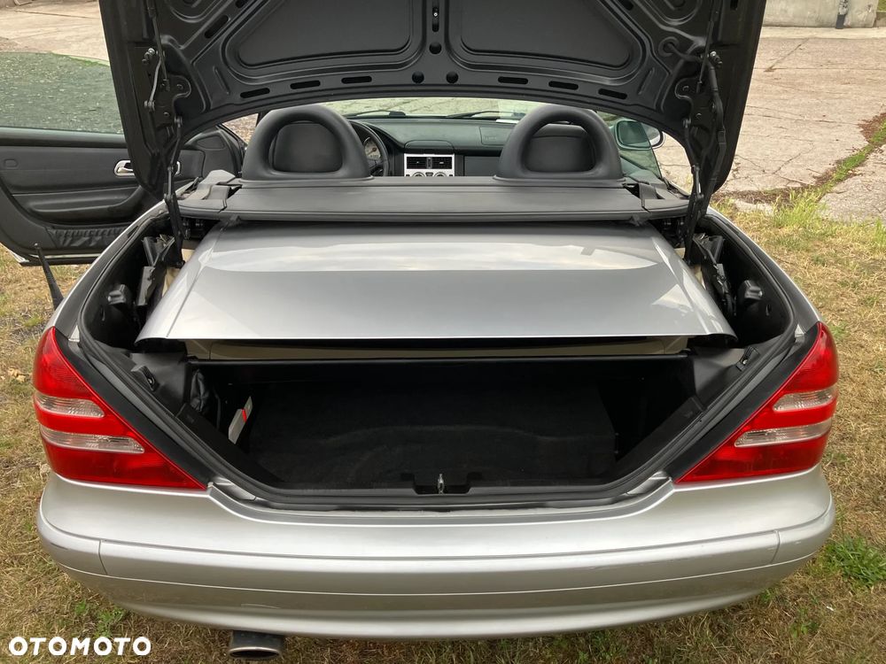 Mercedes-Benz SLK - 9