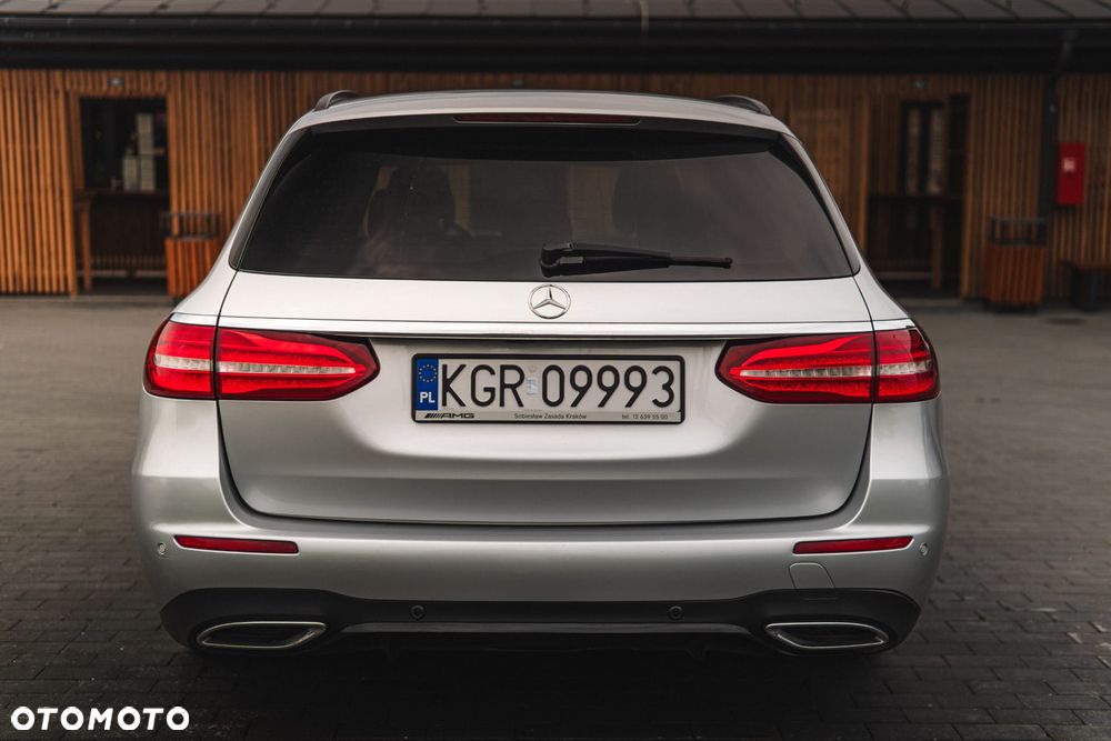 Mercedes-Benz Klasa E 200 d 9G-TRONIC - 7