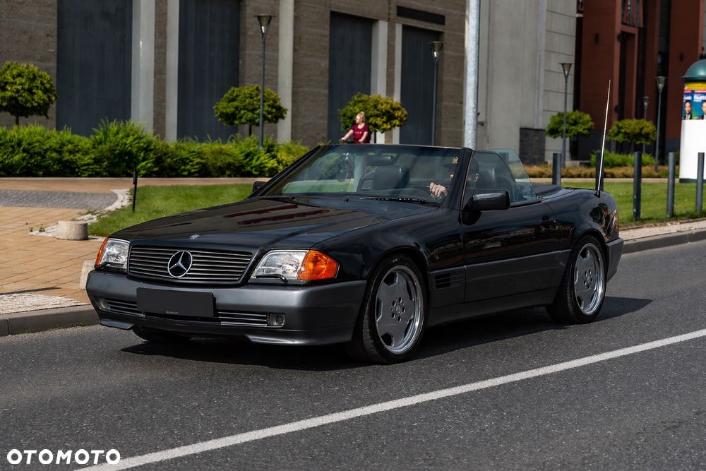 Mercedes-Benz SL - 21