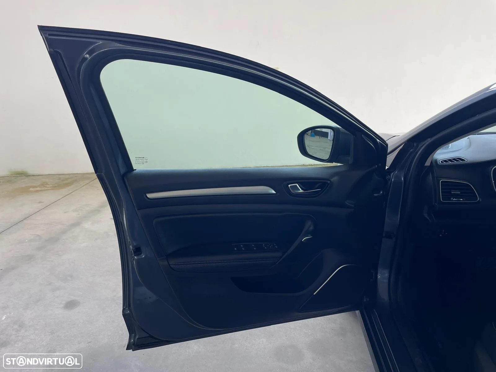 Renault Mégane 1.5 Blue dCi Intens EDC - 31