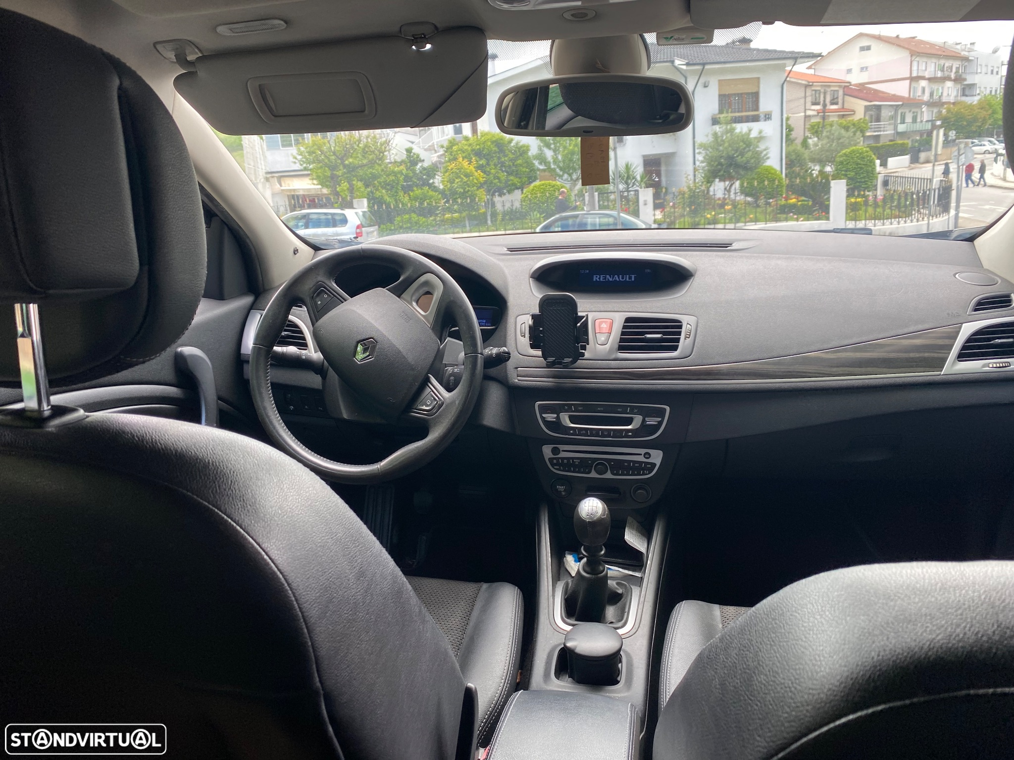 Renault Mégane Sport Tourer 2.0 dCi Dynamique S - 2