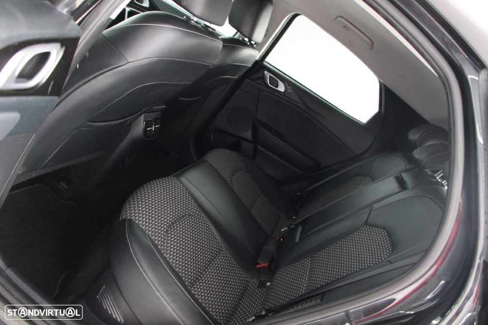 Kia XCeed 1.6 GDi PHEV Drive - 6