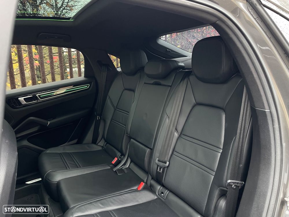 Porsche Cayenne Coupé E-Hybrid Tiptronic S - 40