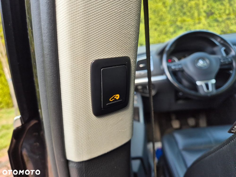 Volkswagen Sharan 2.0 TDI BlueMotion Technology Highline - 32