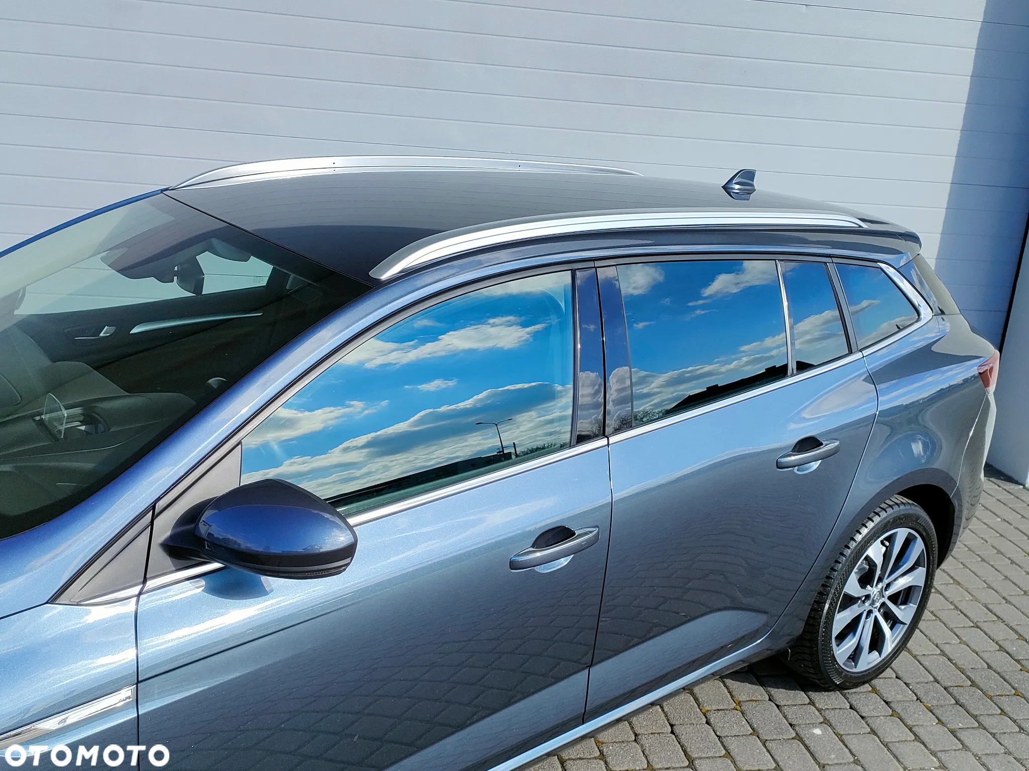 Renault Megane Grandtour TCe 140 GPF INTENS - 3