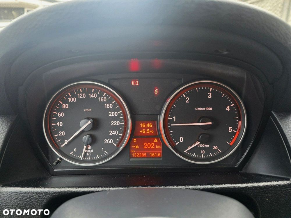 BMW X1 sDrive16d xLine - 19