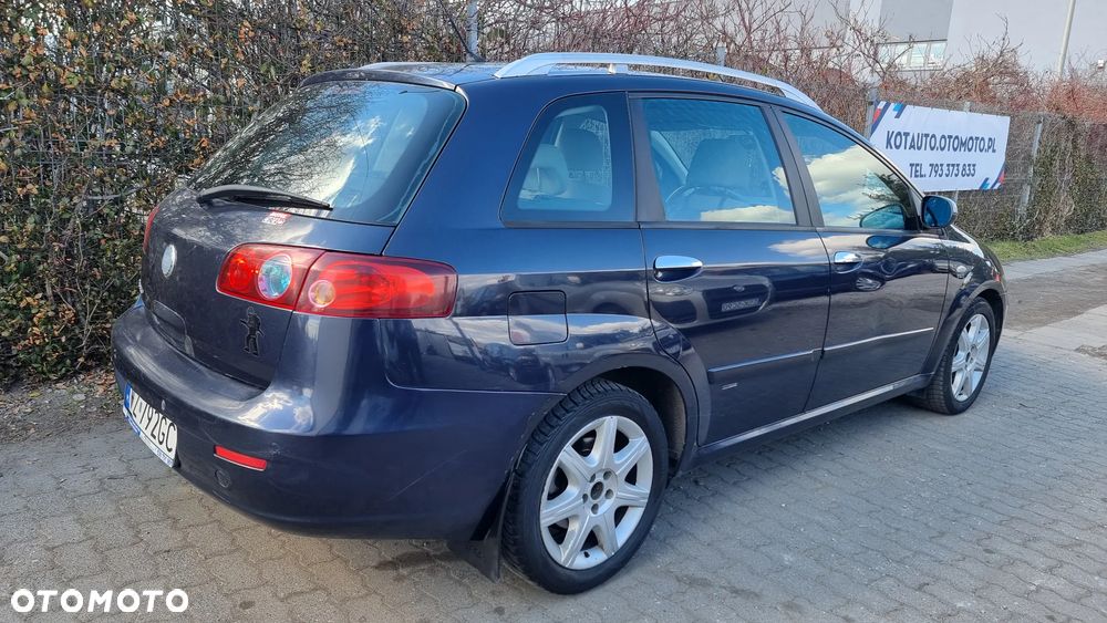 Fiat Croma 1.9 JTD Active - 24