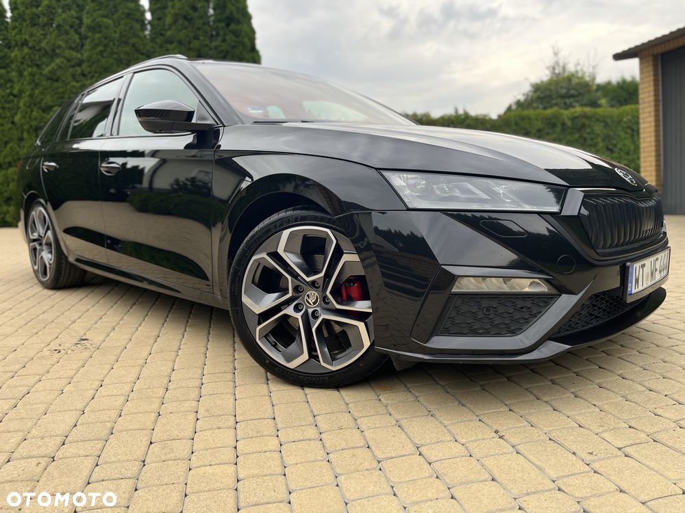 Skoda Octavia 2.0 TDI DSG 4x4 RS Plus - 33