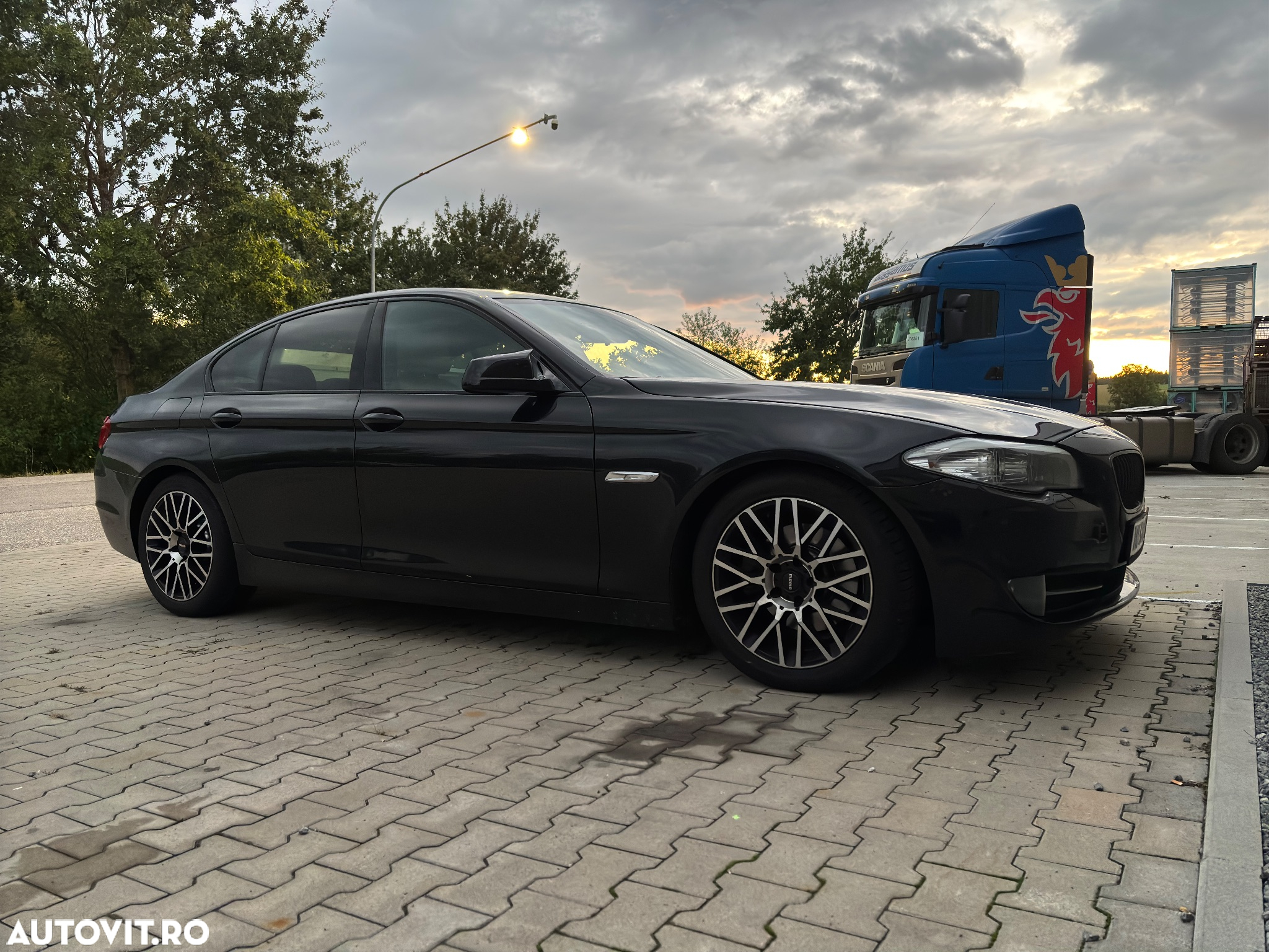BMW Seria 5 520d Efficient Dynamics Edition - 7