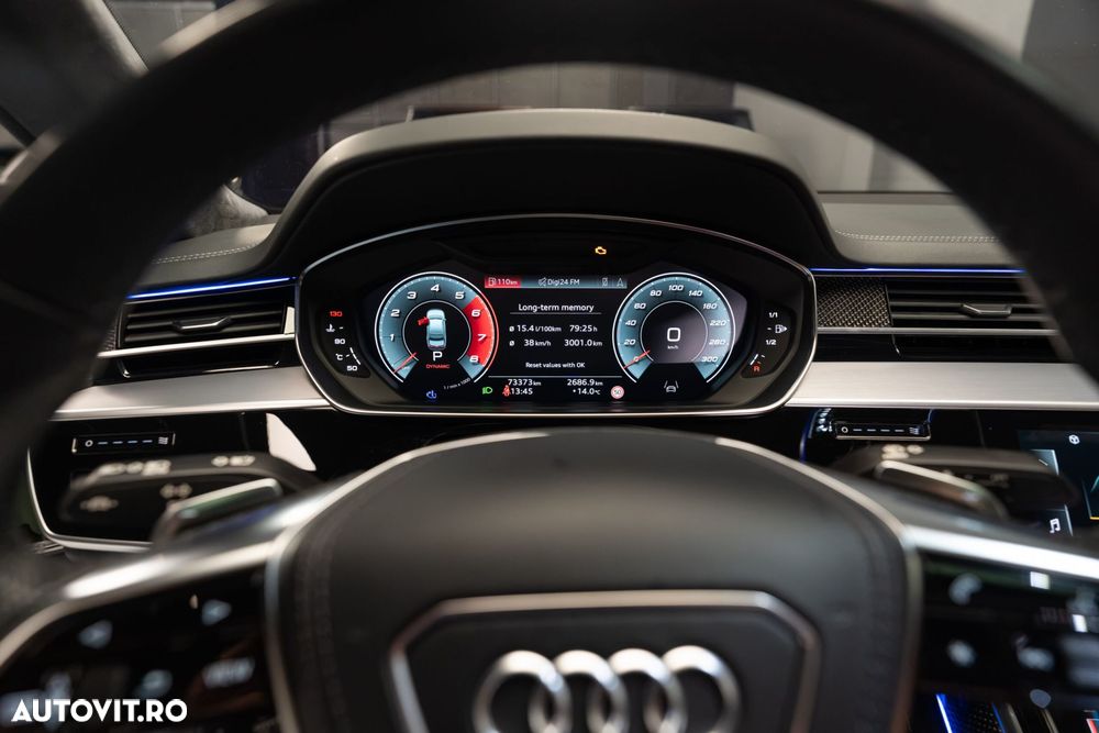 Audi S8 - 21