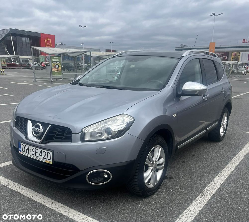 Nissan Qashqai+2 - 1