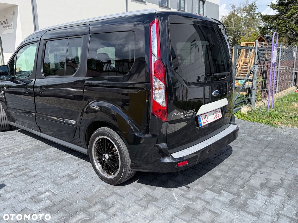 Ford Tourneo Connect - 4