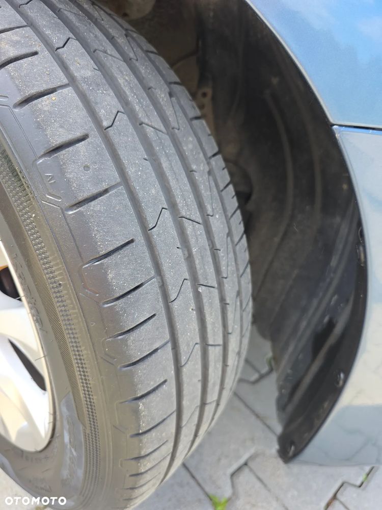Mazda 3 SKYACTIV-G 120 Exclusive-Line - 35