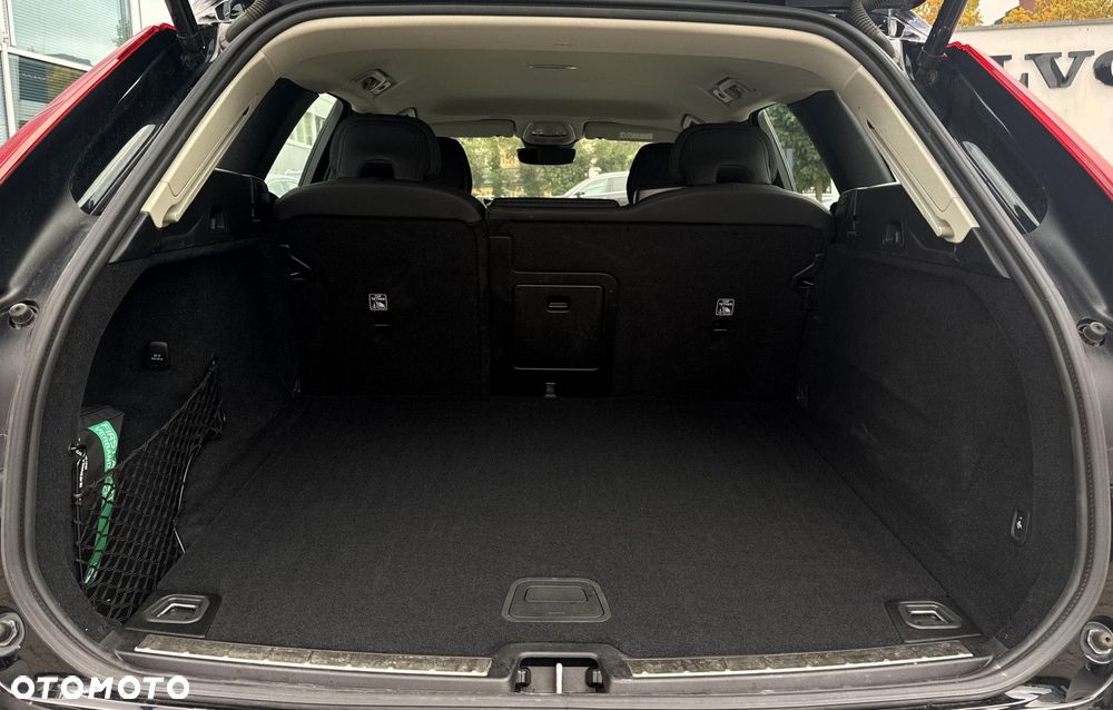 Volvo XC 60 - 32