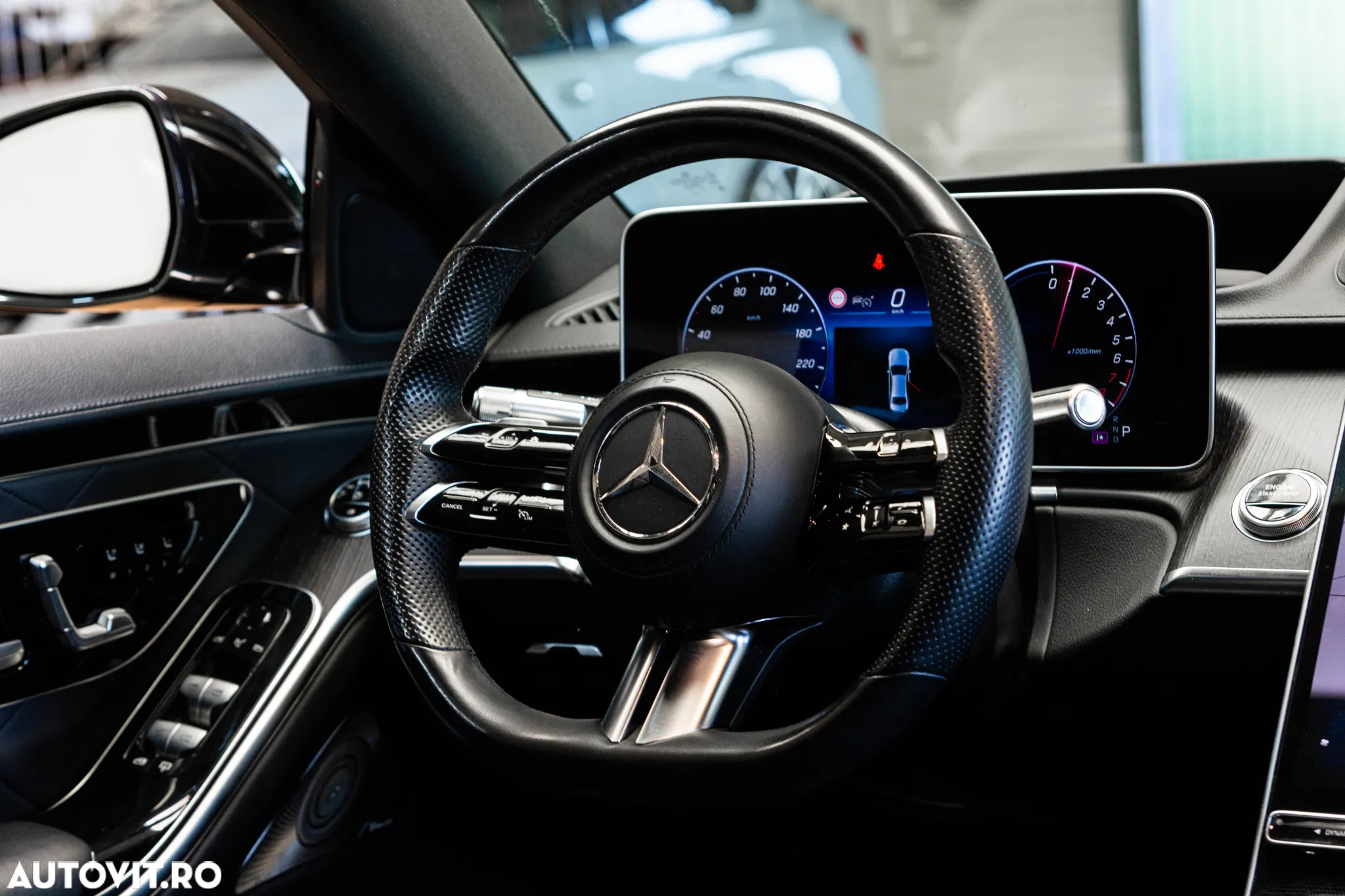 Mercedes-Benz S 580e 4Matic L 9G-TRONIC - 31