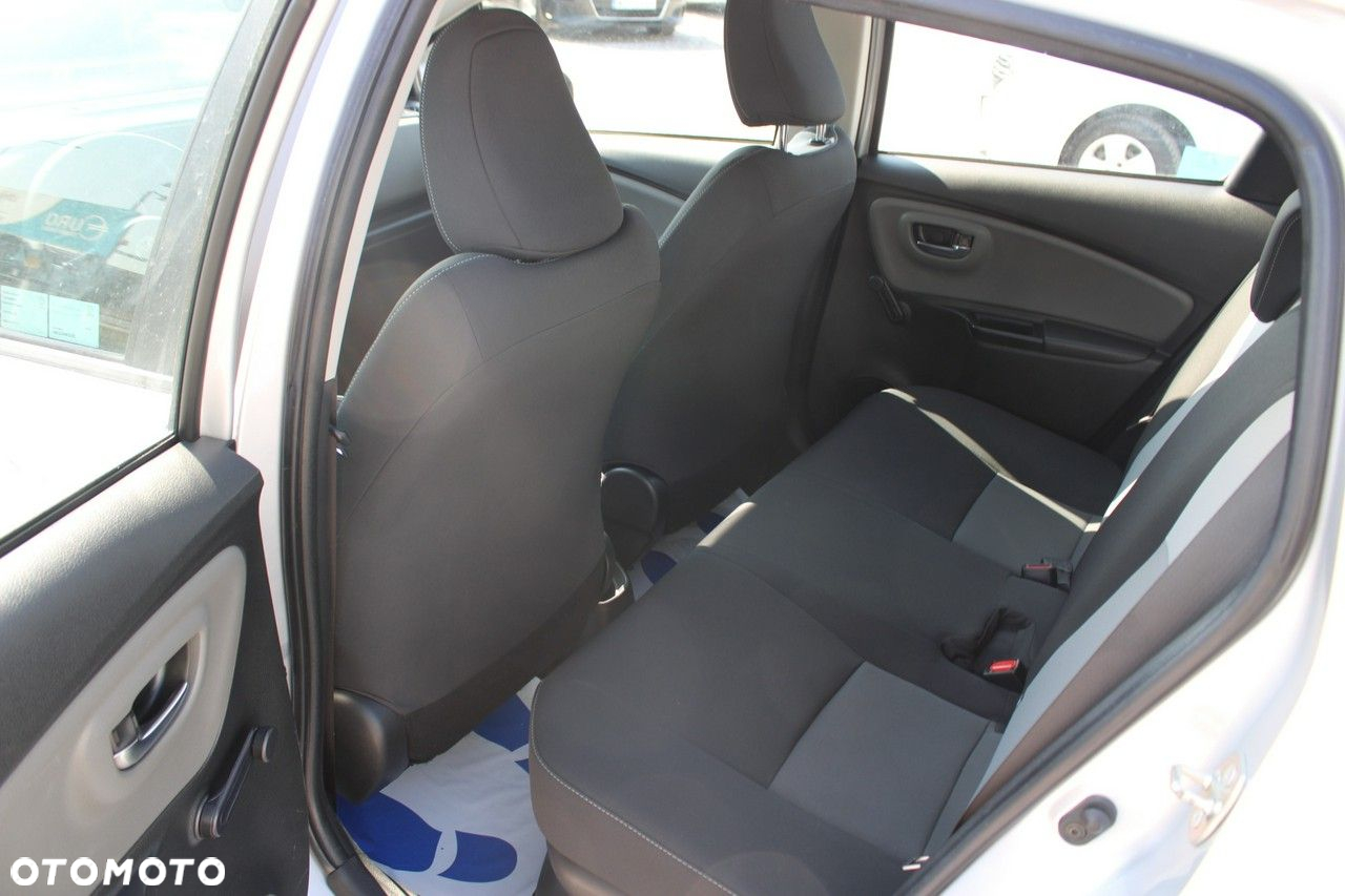 Toyota Yaris - 28