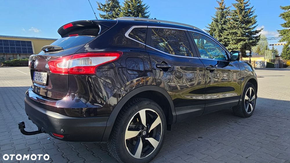 Nissan Qashqai 1.6 DIG-T N-Connecta - 4
