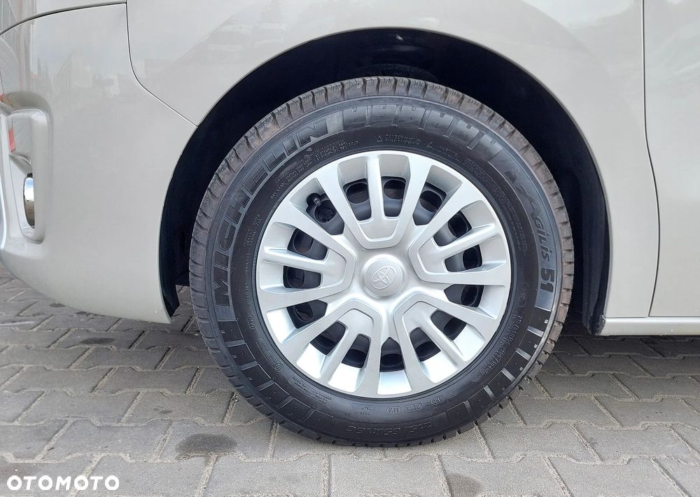 Toyota PROACE - 12