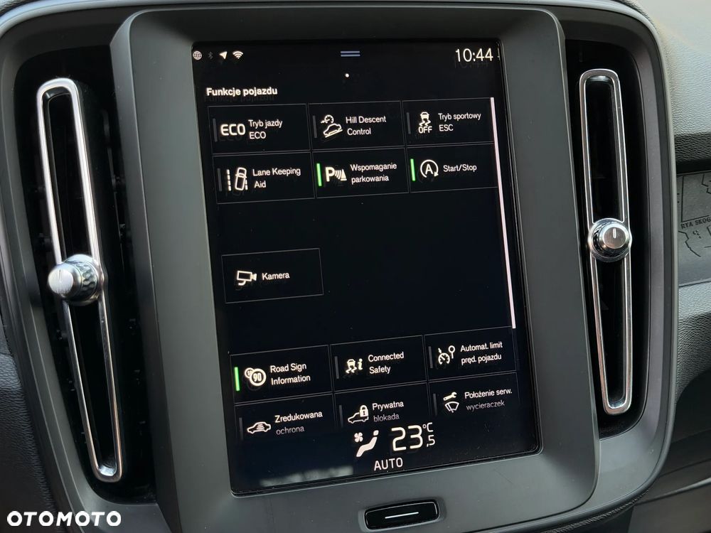 Volvo XC 40 T3 Momentum - 20