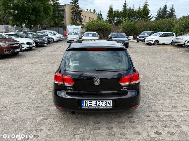 Volkswagen Golf 1.6 TDI DPF BlueMotion - 5