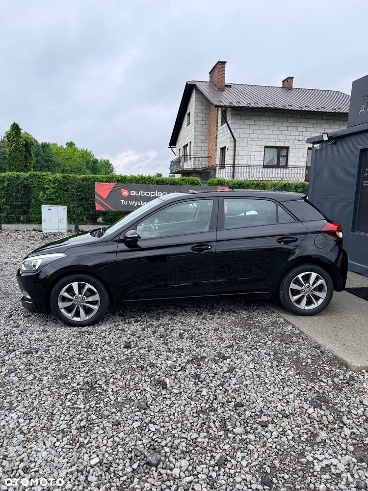 Hyundai i20 blue 1.2 Advantage - 4