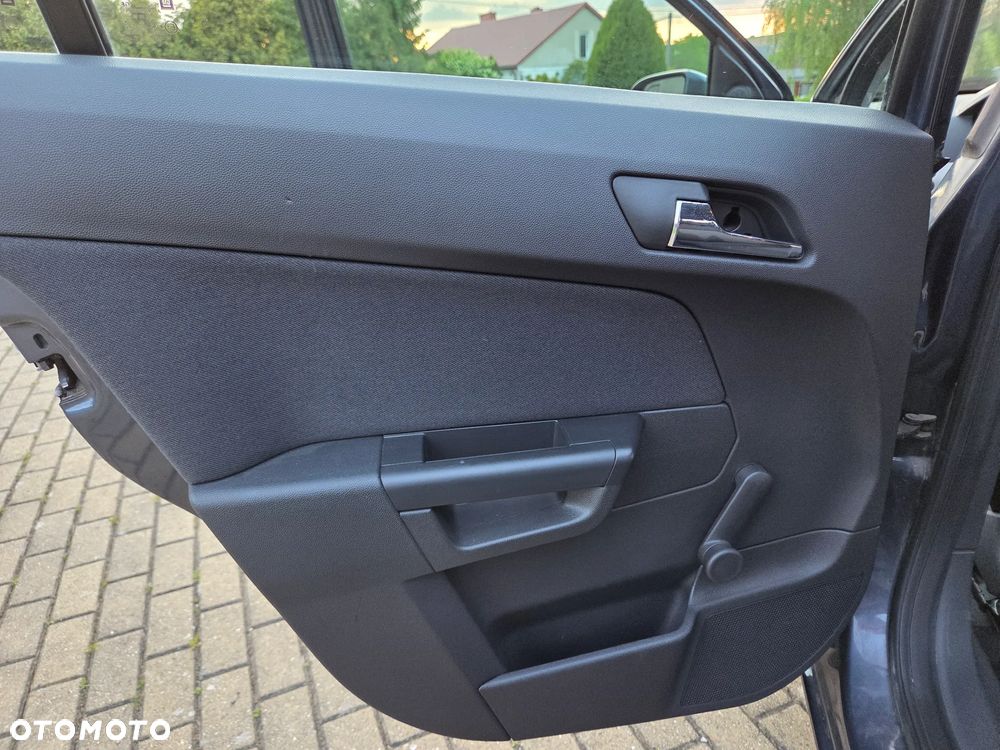 Opel Astra 1.6 Selection - 21