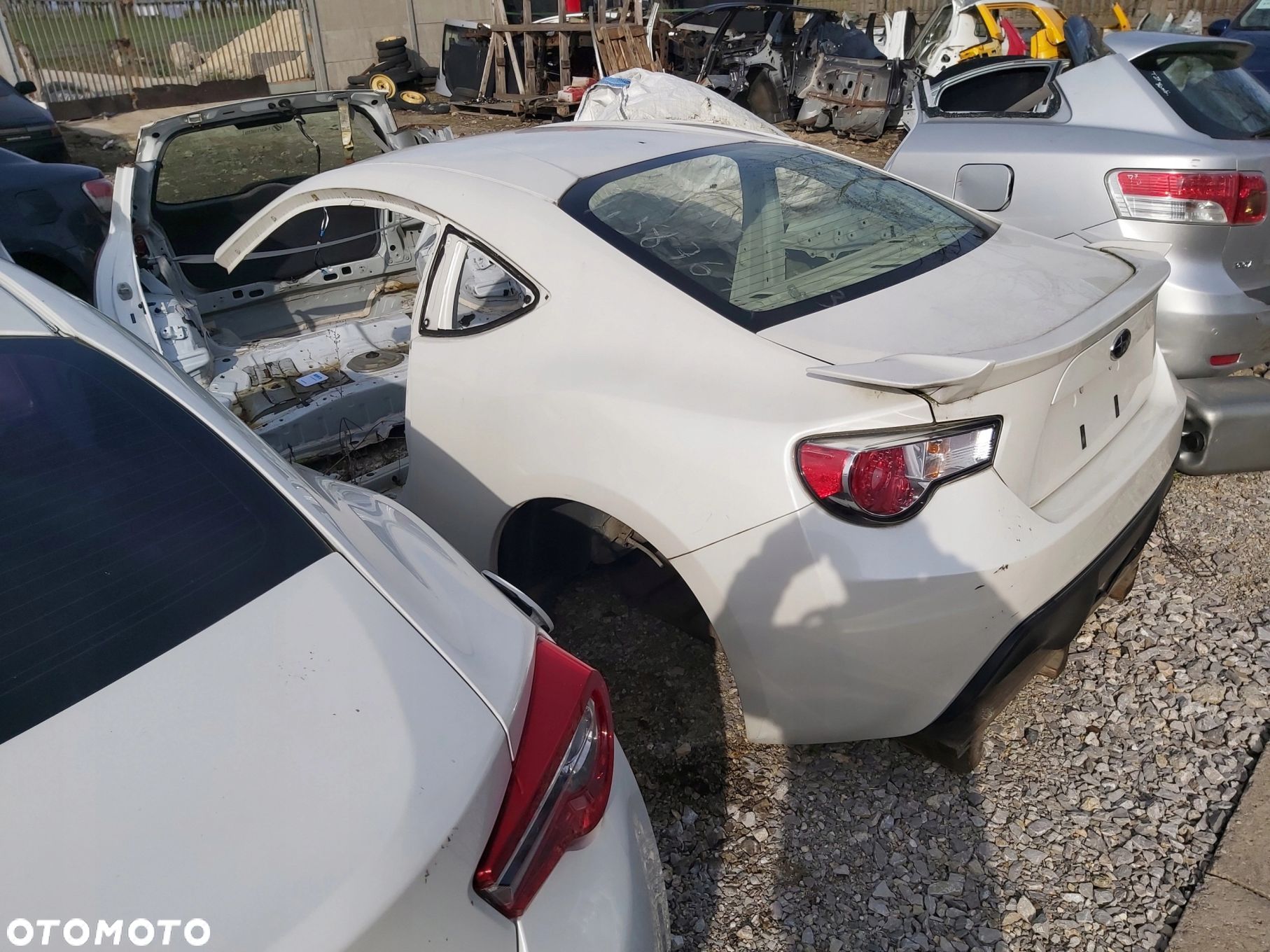 TOYOTA GT86 Subaru BRZ błotnik tył lewy ćwiartka lewa - 1
