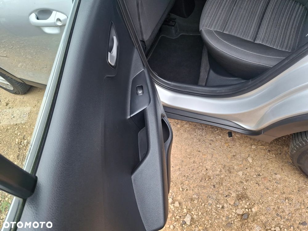 Kia Stonic - 14