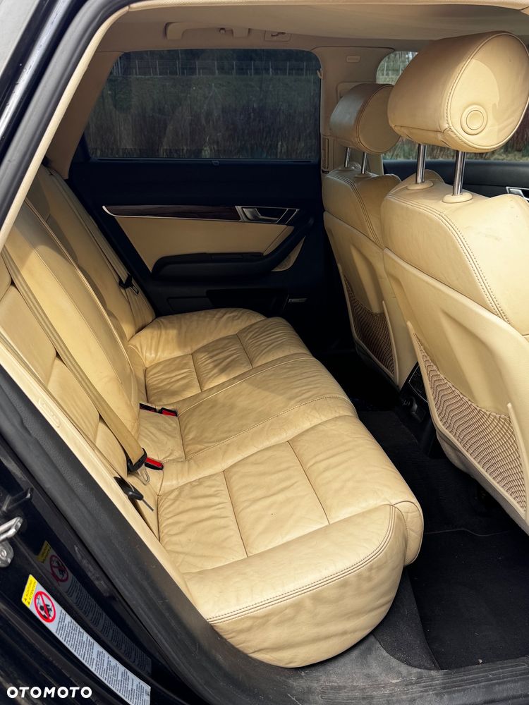 Audi A6 Avant 4.2 quattro tiptronic - 16