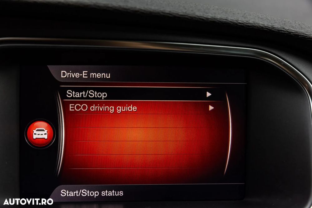 Volvo V40 D2 Momentum - 29