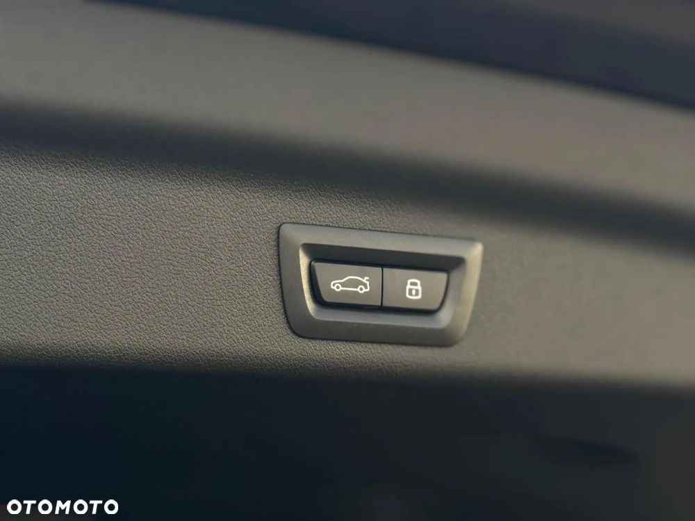 BMW X1 sDrive18i M Sport - 26