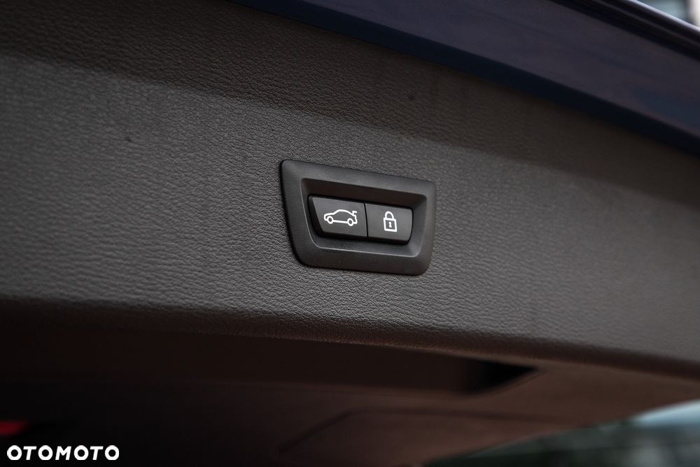 BMW X1 sDrive20i M Sport - 40