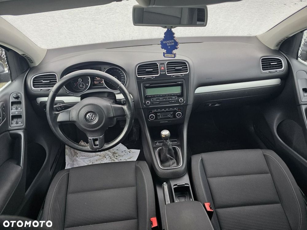Volkswagen Golf - 12