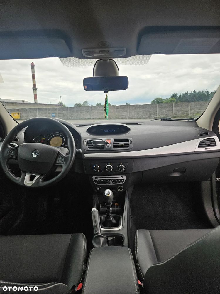 Renault Megane 1.9 dCi Dynamique - 8