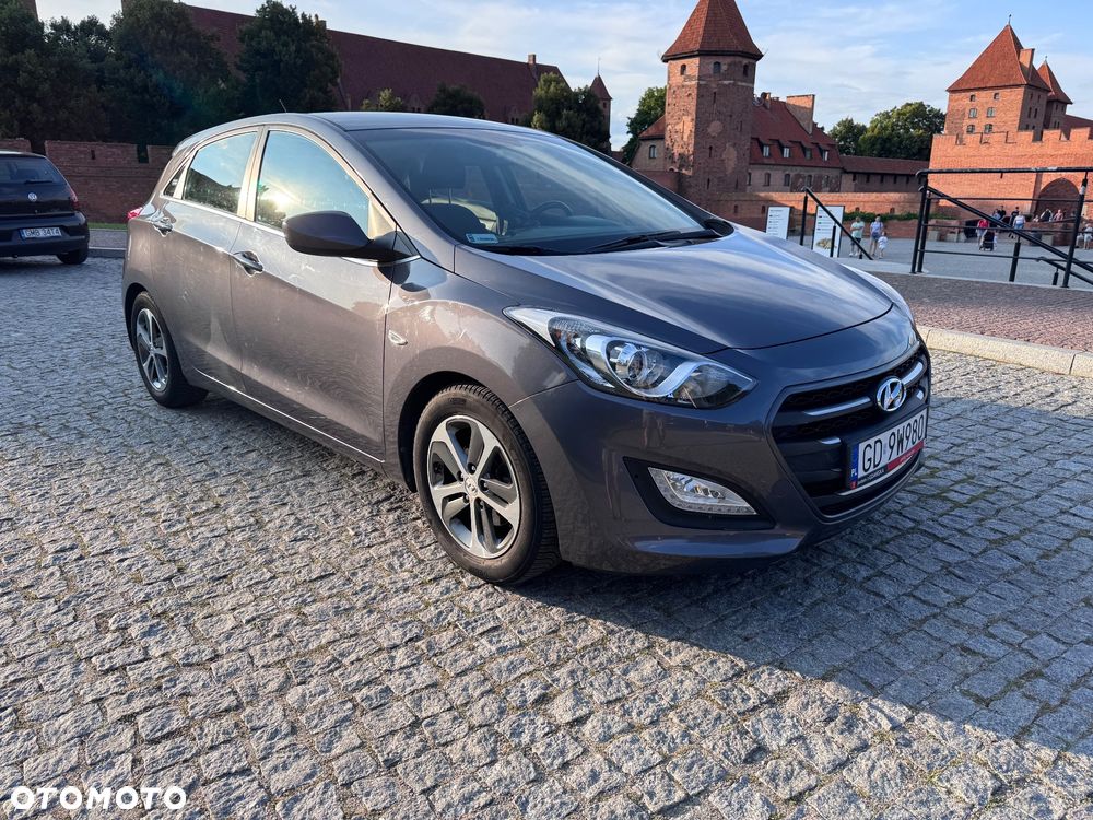 Hyundai i30 1.6 GDI Comfort - 22