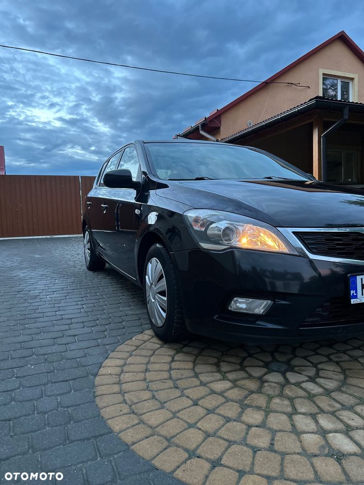 Kia Ceed 1.6 Crdi Optimum + - 12