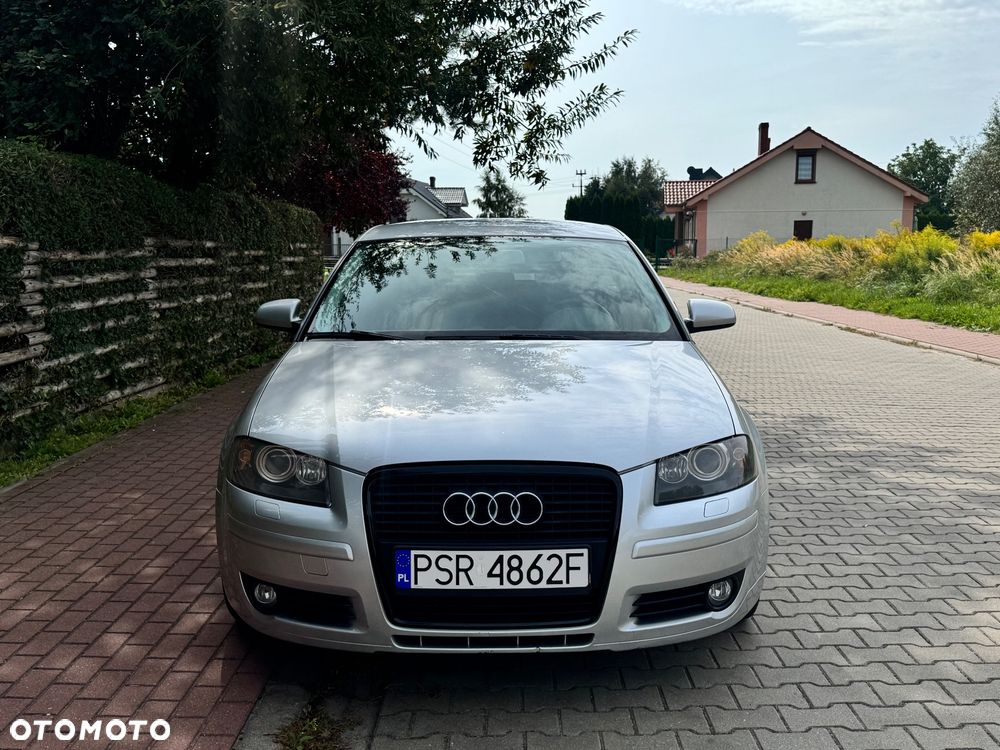 Audi A3 3-drzwiowe 2.0 TDI Attraction S tronic - 3