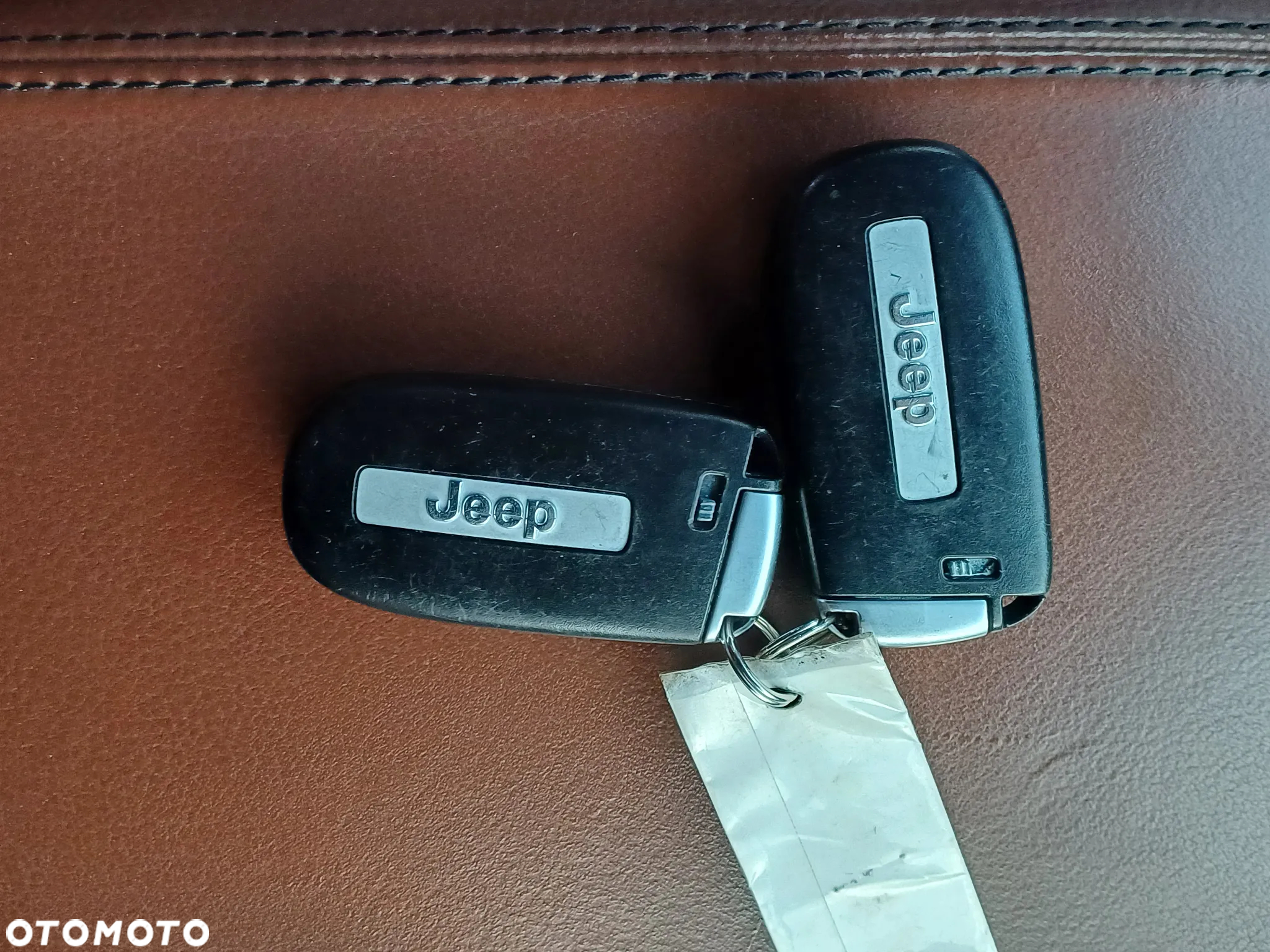 Jeep Grand Cherokee 5.7 V8 HEMI Summit - 14