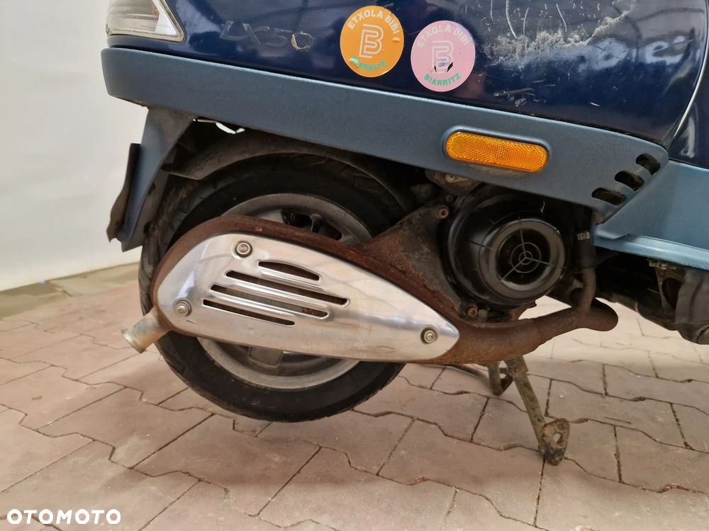 Piaggio Vespa - 18
