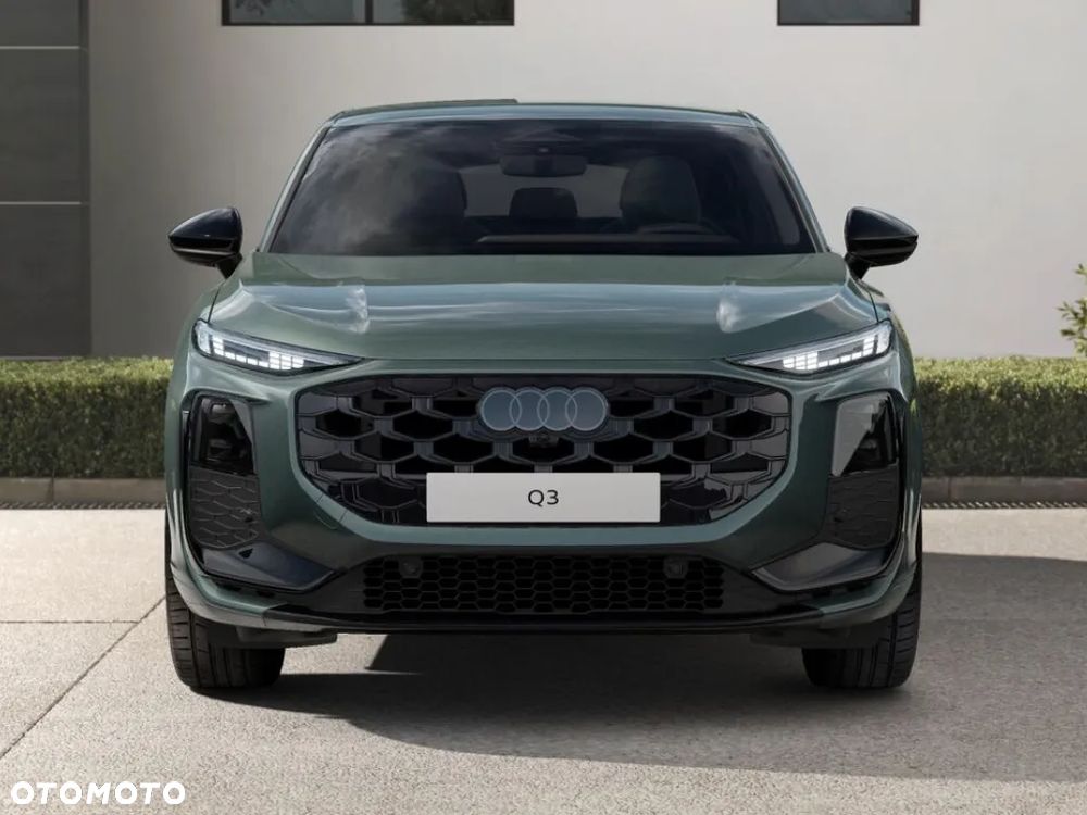 Audi Q3 Sportback - 6