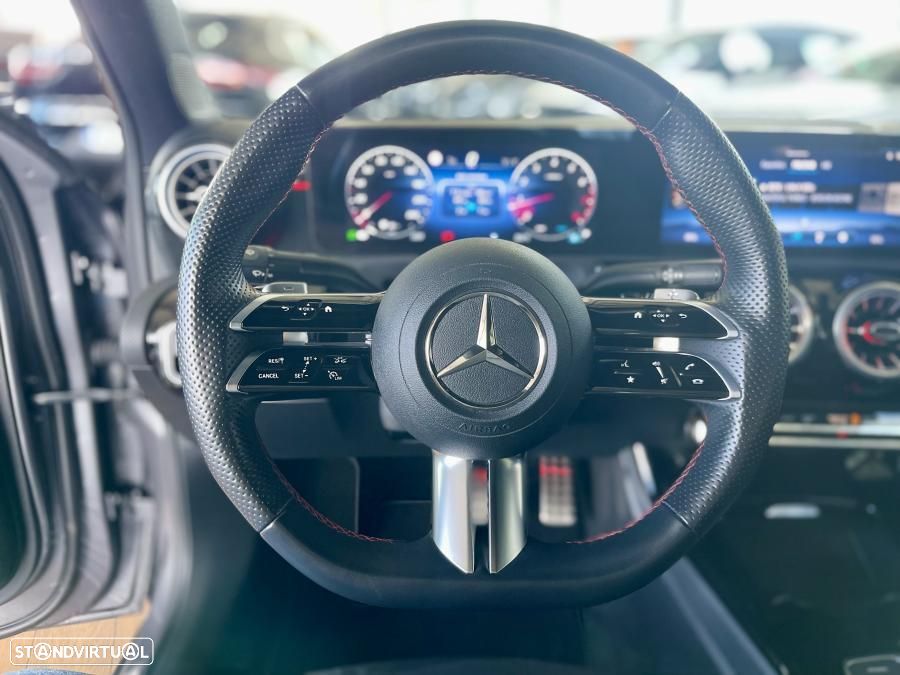 Mercedes-Benz A 200 Limousine 7G-DCT AMG Line Advanced - 13